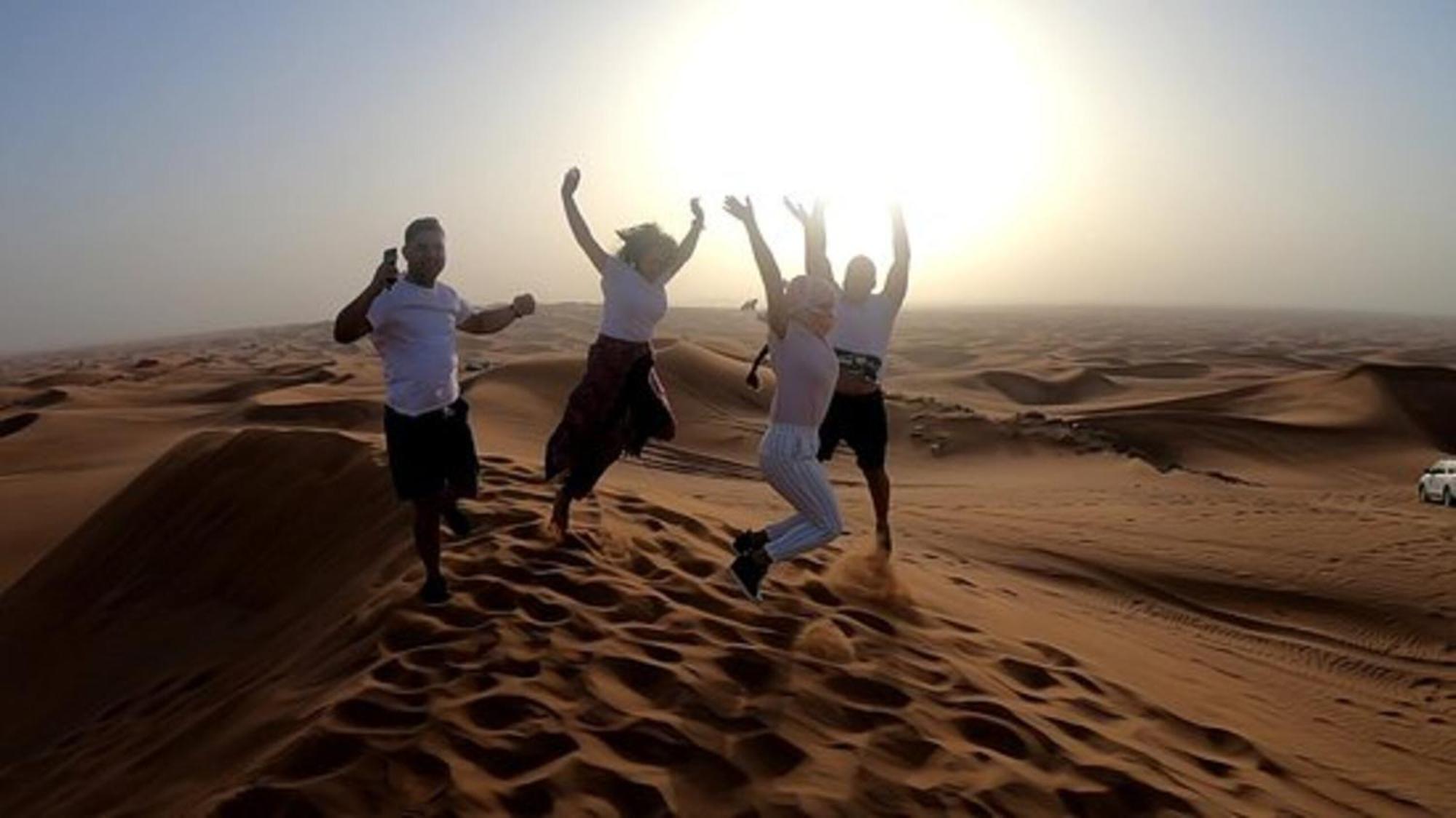 Camel Trekking Desert Camp Мерцуга Екстериор снимка