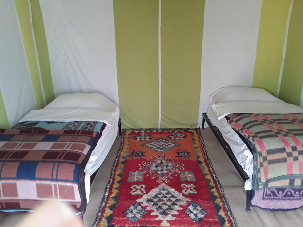 Camel Trekking Desert Camp Мерцуга Екстериор снимка